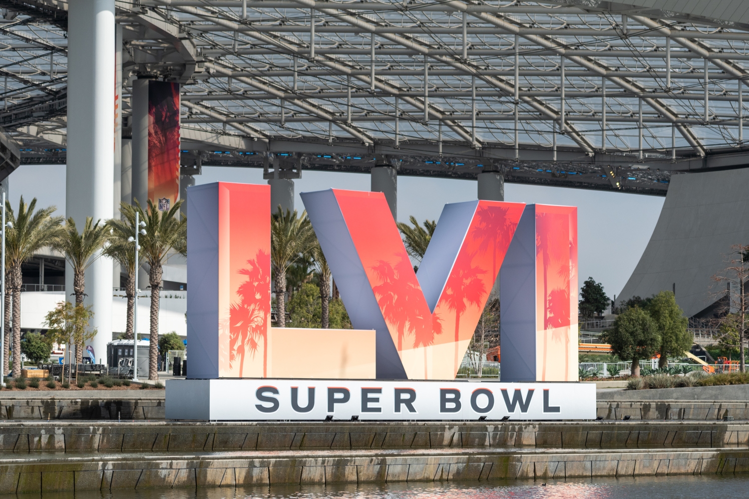 ‘We’re Making Sure This Is The Most Safe City In The United States:’ Law Enforcement And NFL Tighten Security For Super Bowl