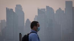 Canadian wildfire smoke triggers 'hazardous' air quality alerts, grounds airplanes in U.S.: Full coverage