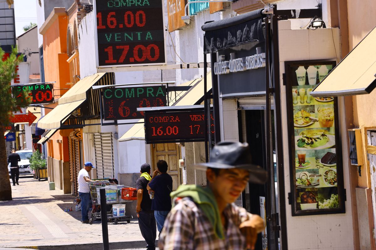 Mexico's stronger peso cuts the value of remittances from the US