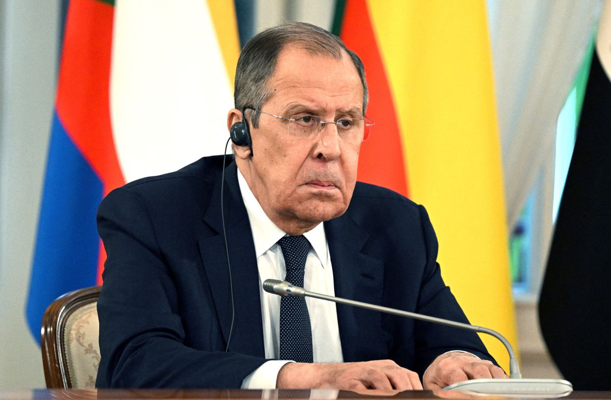 Lavrov says Moscow is in contact with U.S. about embassies