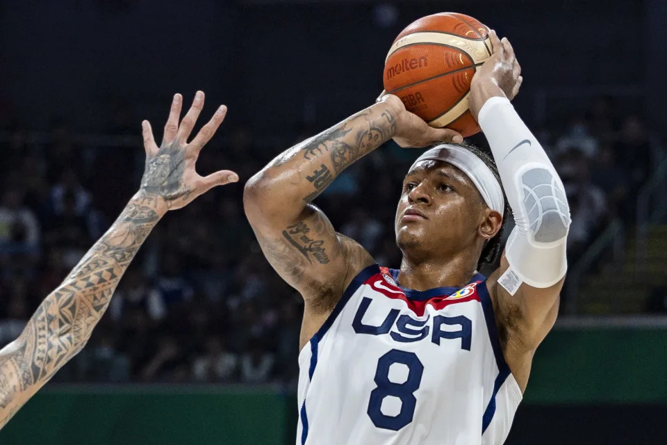 Paolo Banchero comes off the bench to lead United States over New Zealand in FIBA World Cup opener