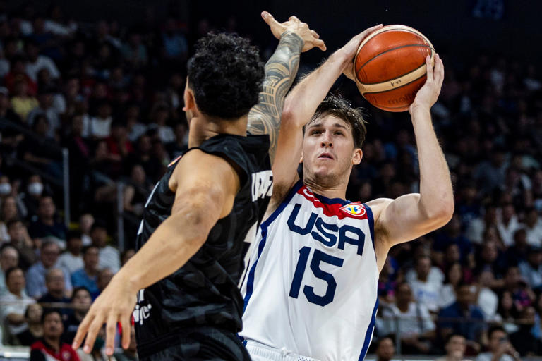 United States overcomes sloppy start to rout New Zealand in FIBA World Cup opener