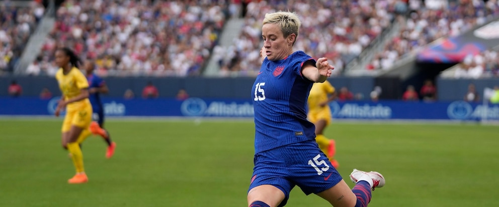 Megan Rapinoe gets triumphant send-off as United States beats South Africa 2-0
