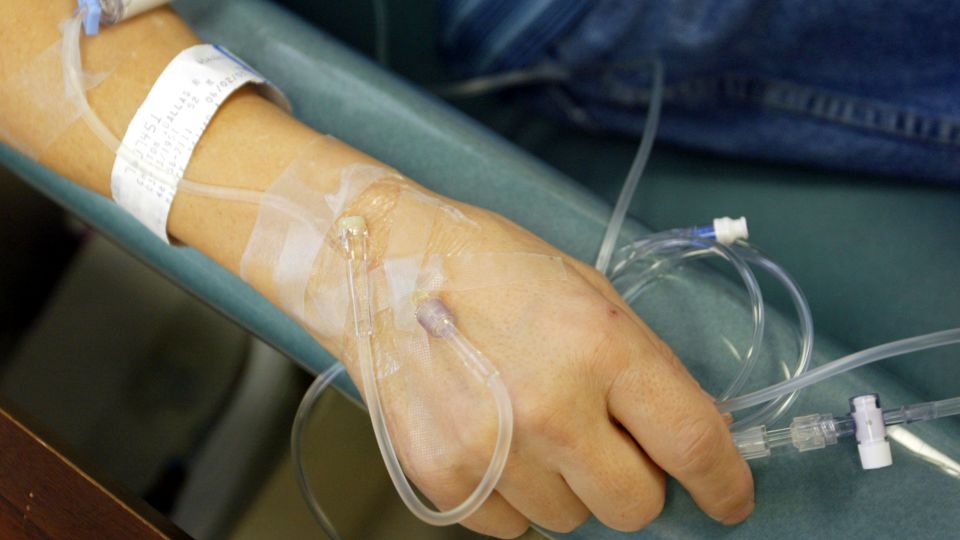 US cancer centers still see ‘widespread’ shortages of life-saving chemo drugs, survey finds