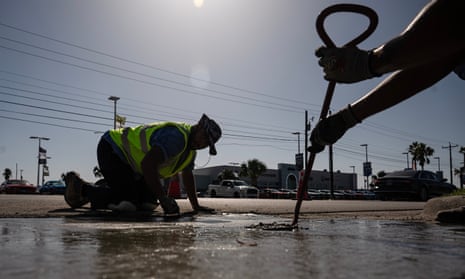 ‘You should be able to have a water break’: US workers fight for extreme-heat rules