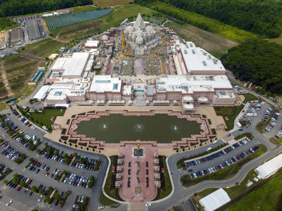 Largest Hindu temple outside of Asia opens in New Jersey, built by 12,500 volunteers