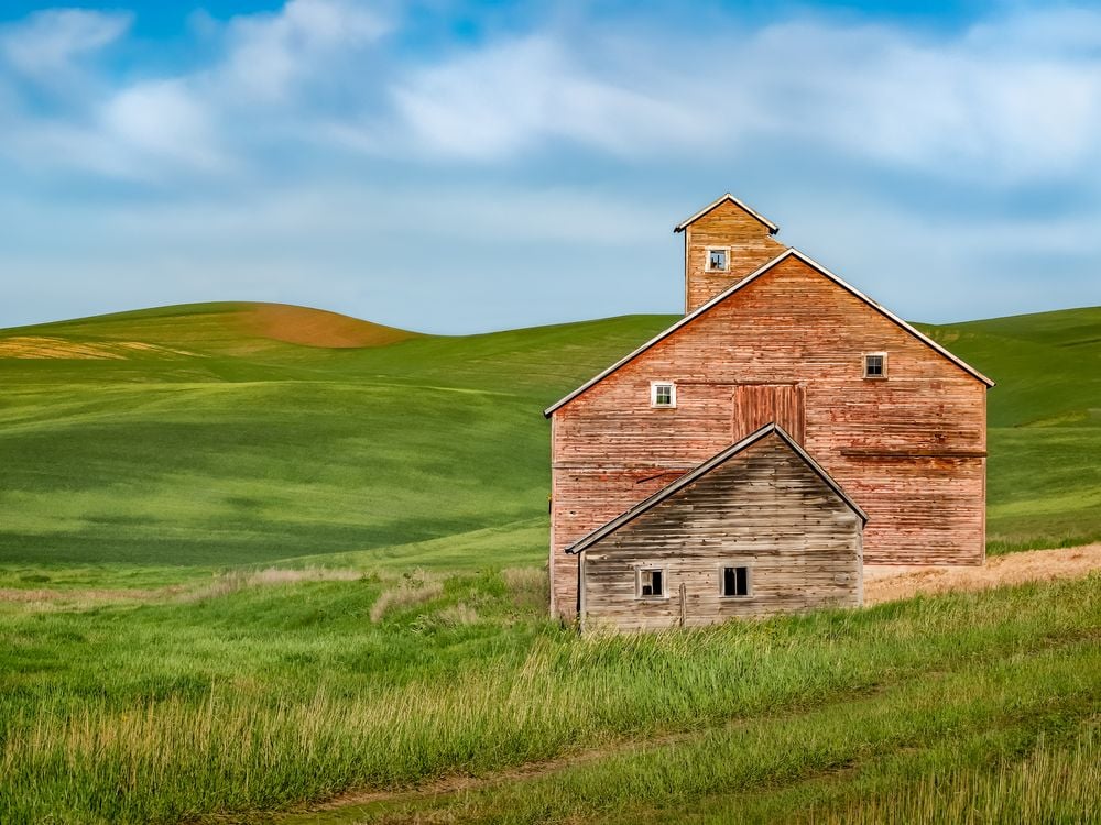 These Beautiful Barns Tell the Story of the United States
